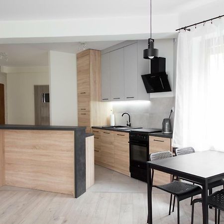 אוסטרוב וילקופולסקי Apartament Zebcowska מראה חיצוני תמונה
